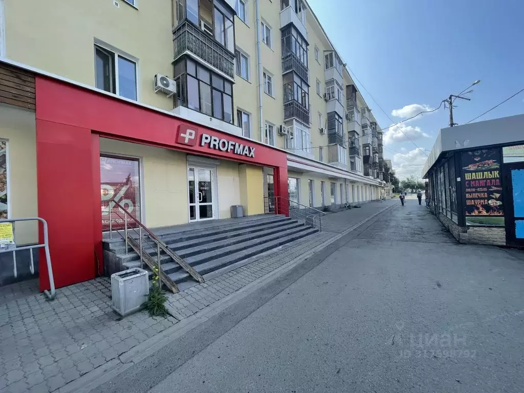 Торговая площадь в Свердловская область, Екатеринбург просп. ... - Фото 0