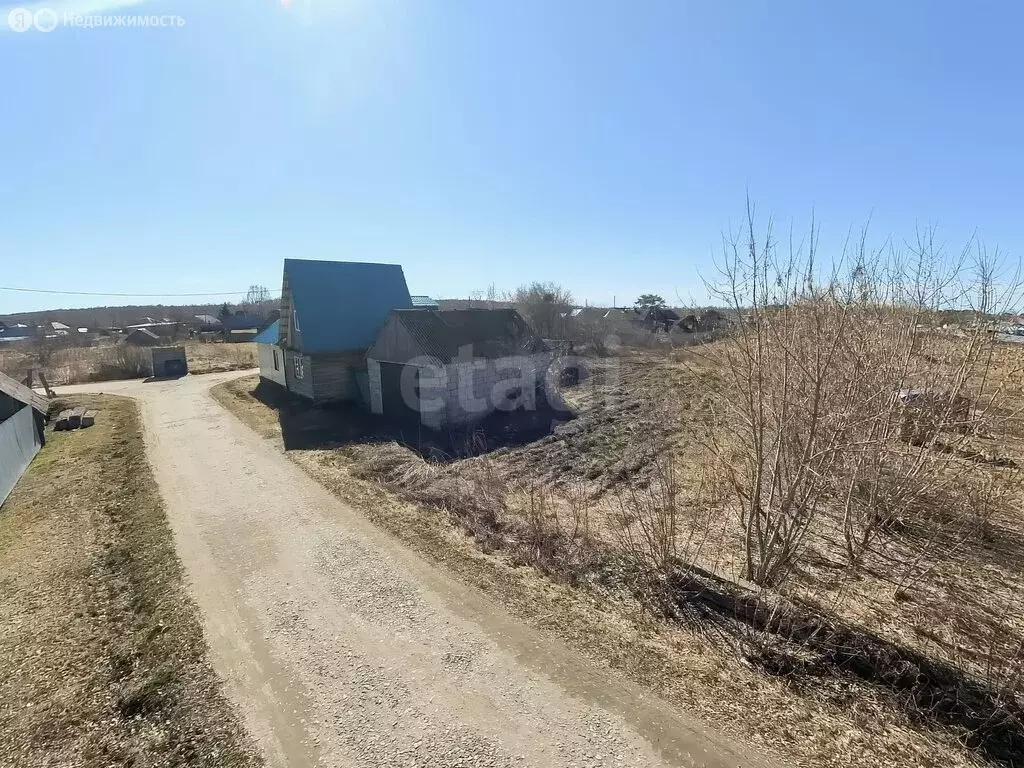 Дом в Тюменская область, Ярковский муниципальный округ, деревня ... - Фото 1