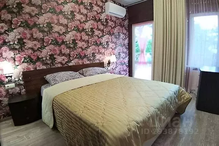 Дом в Крым, Феодосия пер. Калинина, 12 (100 м) - Фото 1
