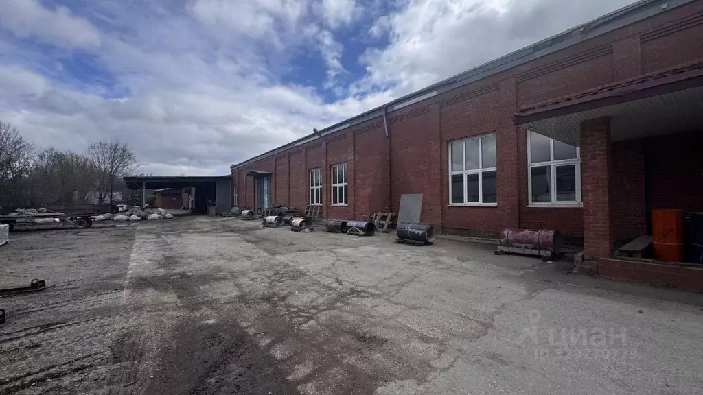 Производственное помещение в Самарская область, Тольятти Окраинная ... - Фото 1
