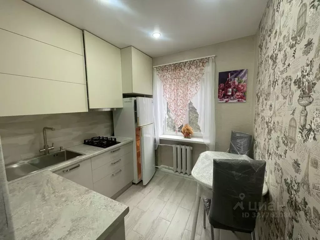 1-к кв. Краснодарский край, Темрюк ул. Ленина, 180 (30.0 м) - Фото 1