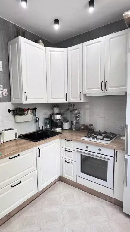 1-к кв. Иркутская область, Ангарск 211-й кв-л, 9 (36.0 м) - Фото 0