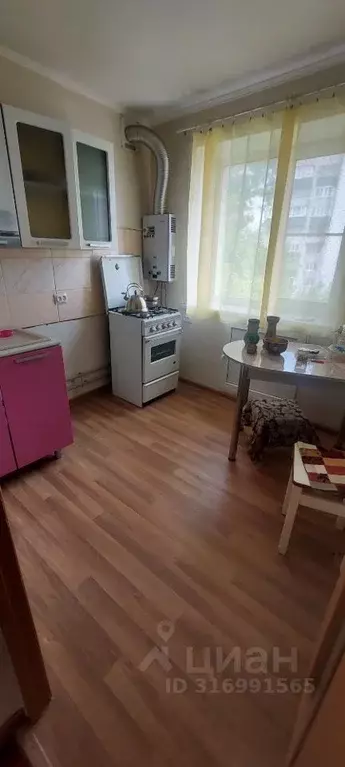 2-к кв. Курская область, Курск ул. 50 лет Октября, 4к7 (31.4 м) - Фото 2