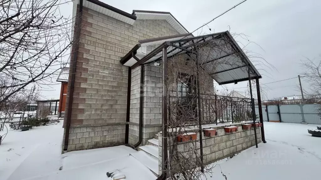 Дом в Белгородская область, Белгородский район, Тавровское с/пос, с. ... - Фото 1