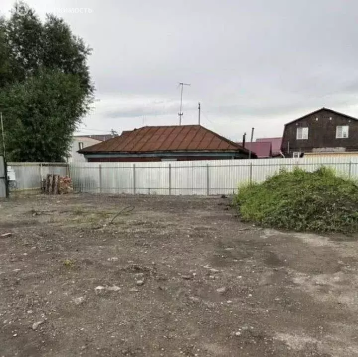 Участок в Омск, посёлок Амурский, 10-я Амурская улица (5.5 м) - Фото 1