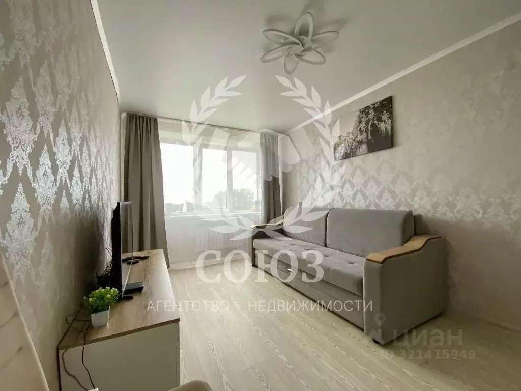 1-к кв. Калужская область, Дзержинский район, Льва Толстого с/пос, с. ... - Фото 2