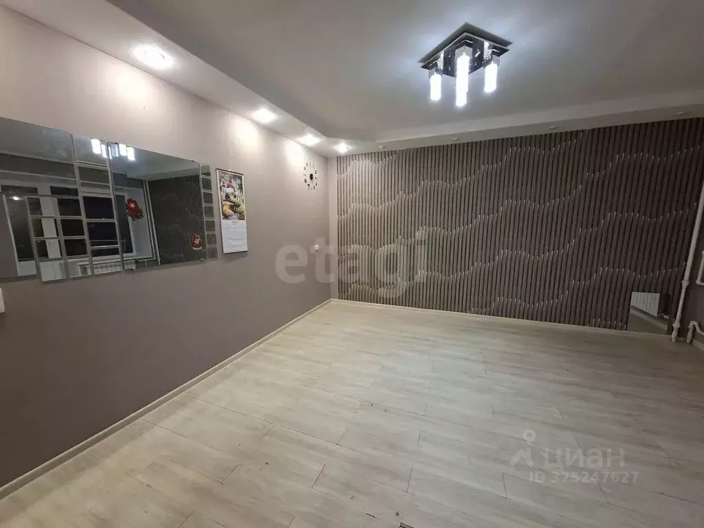 3-к кв. Свердловская область, Нижний Тагил Черноисточинское ш., 23 ... - Фото 1