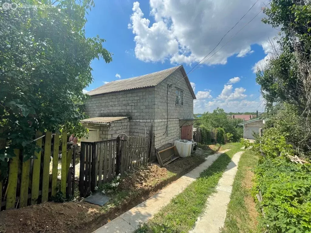 Дом в Волжский, СНТ Изобилие, Октябрьская улица (62.6 м) - Фото 1