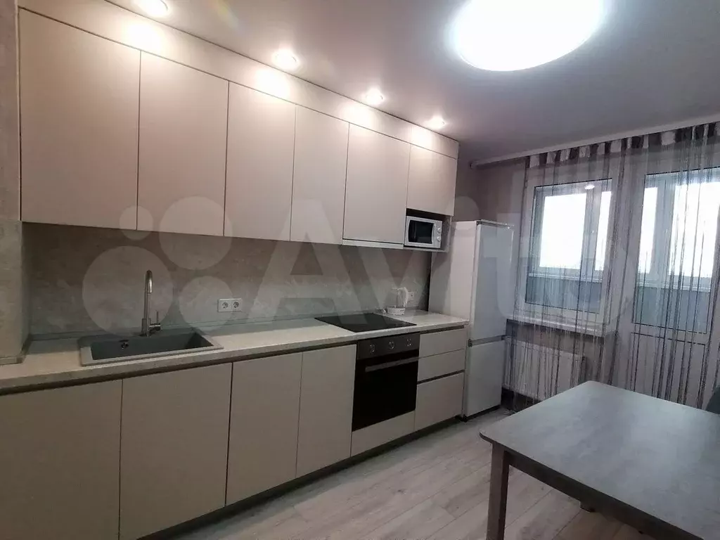 1-к. квартира, 35 м, 22/25 эт. - Фото 1