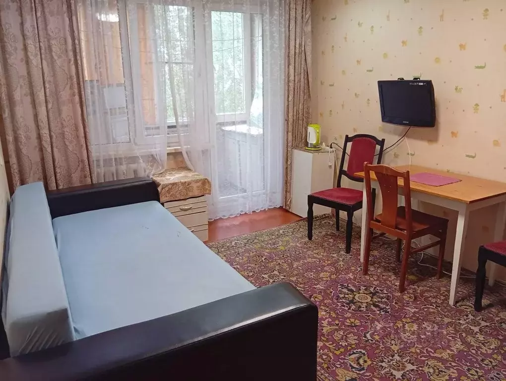 Комната Калининградская область, Калининград Октябрьская ул., 9 (18.0 ... - Фото 1