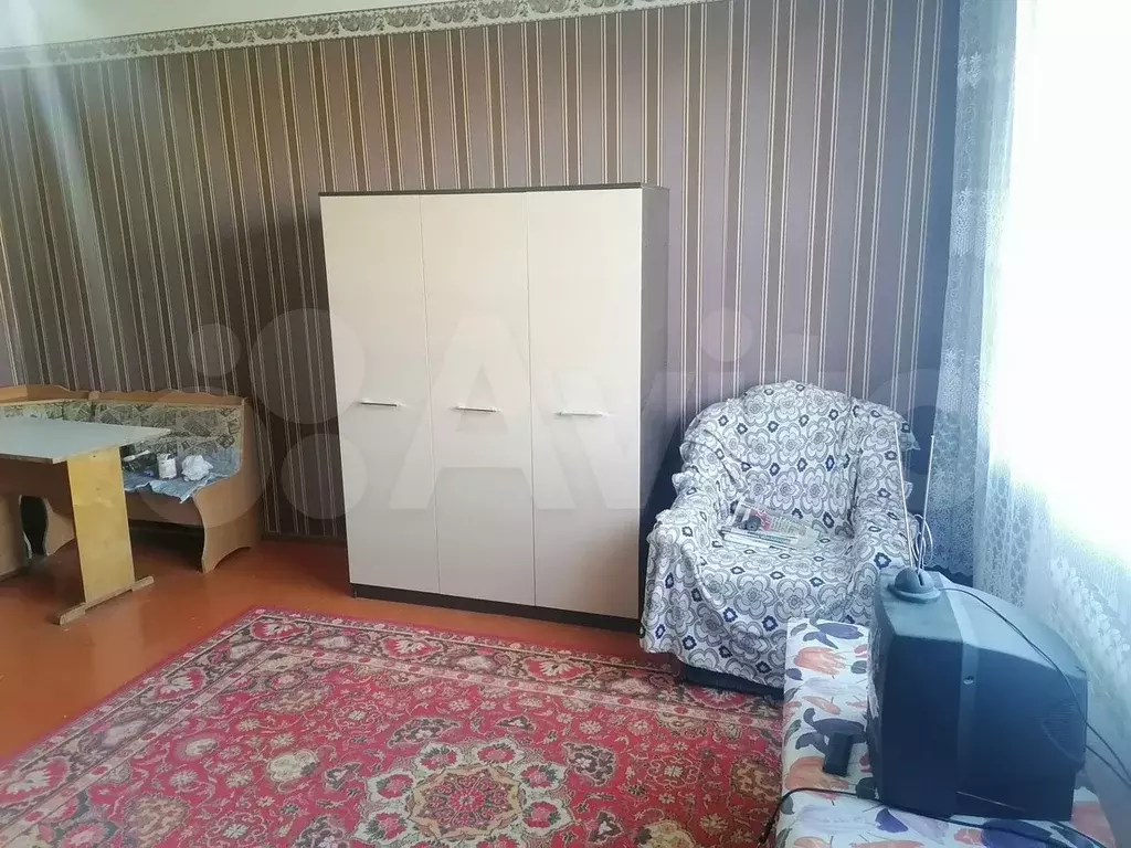 Комната 20 м в 3-к., 4/4 эт. - Фото 1