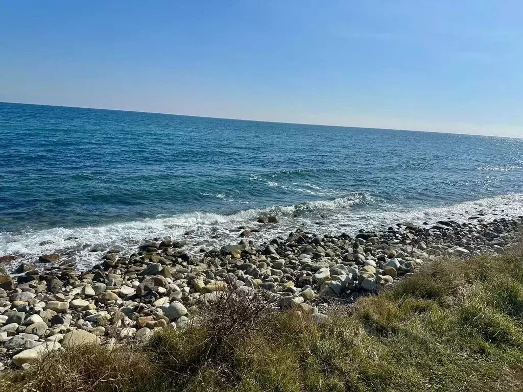 Участок в Крым, Алушта муниципальный округ, с. Лазурное ул. ... - Фото 1