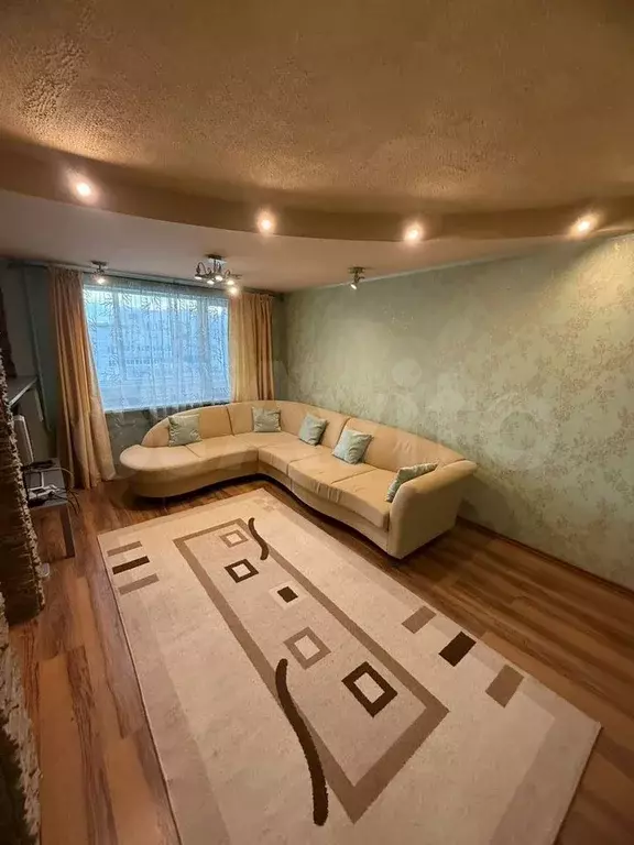 2-к. квартира, 50 м, 13/16 эт. - Фото 0