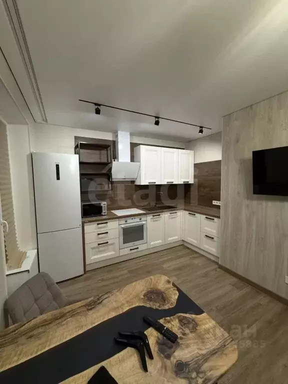 2-к кв. Ямало-Ненецкий АО, Новый Уренгой Таежная ул., 76А (44.5 м) - Фото 1