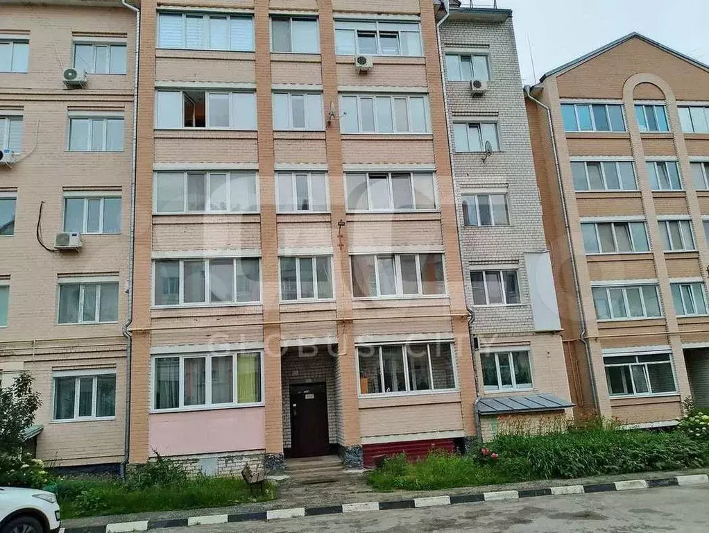 1-к. квартира, 38 м, 1/5 эт. - Фото 1