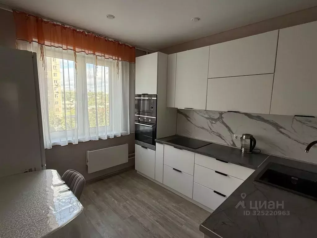 3-к кв. Челябинская область, Челябинск Двинская ул., 19 (73.2 м) - Фото 2