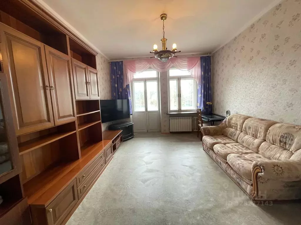 2-к кв. Омская область, Омск просп. Мира, 62 (81.0 м) - Фото 1