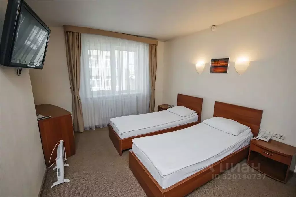 Комната Свердловская область, Екатеринбург ул. Сакко и Ванцетти, 38 - Фото 1