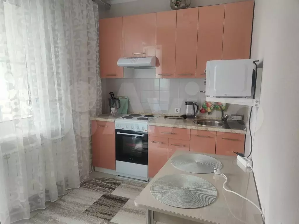 1-к. квартира, 37 м, 4/9 эт. - Фото 0