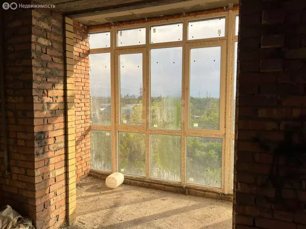 3-комнатная квартира: Беслан, улица имени Героя России Заура ... - Фото 2