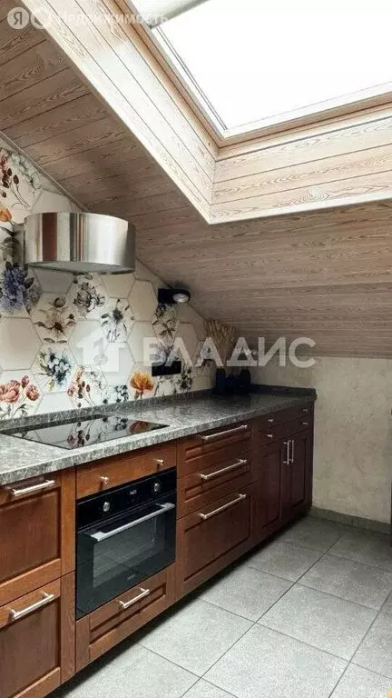 3-комнатная квартира: Отрадное, улица Айвазовского, 1 (85.4 м) - Фото 1