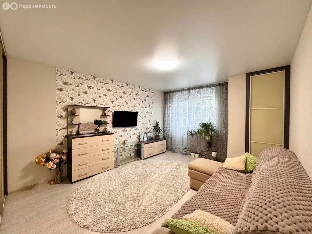 2-комнатная квартира: Киров, Ленинский район, улица Калинина, 40 (50.7 ... - Фото 0