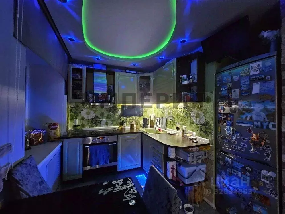 2-к кв. Магаданская область, Магадан Комсомольская пл., 2 (43.7 м) - Фото 2