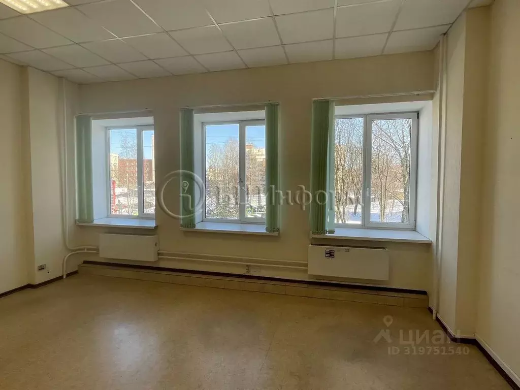 Офис в Санкт-Петербург Бумажная ул., 16к1 (50 м) - Фото 1