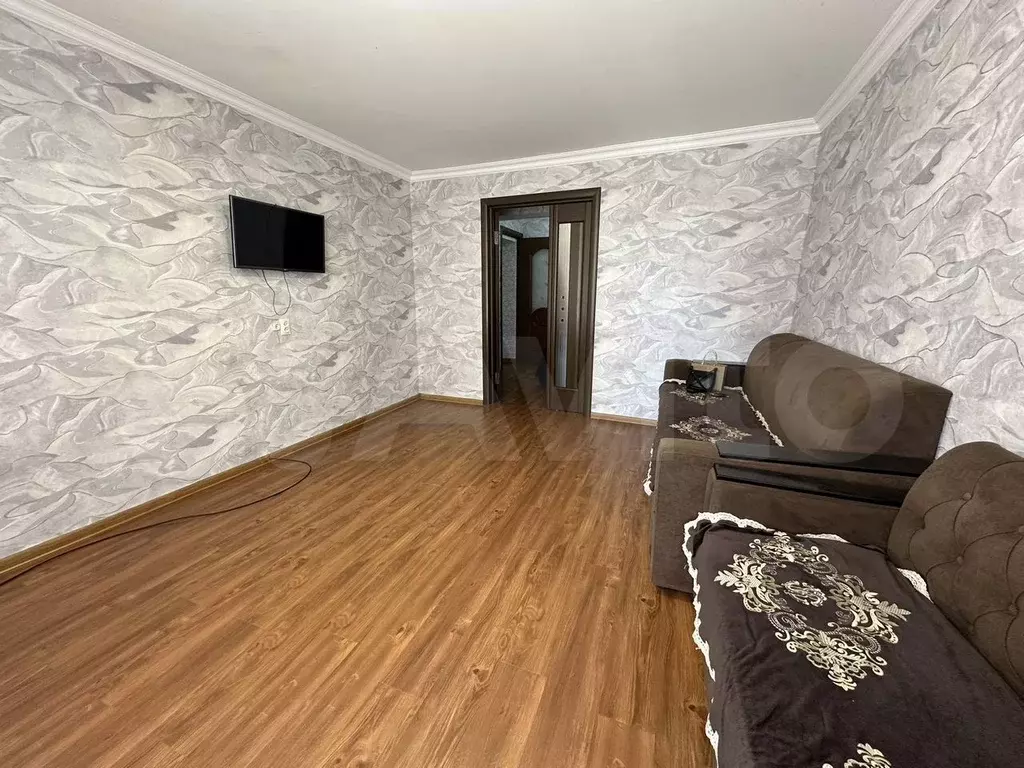 2-к. квартира, 65 м, 1/5 эт. - Фото 1