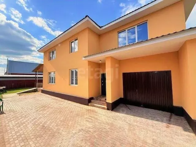 Дом в Калужская область, Жуков ул. Терешина, 2 (249 м) - Фото 1