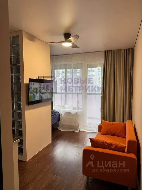 Студия Санкт-Петербург бул. Головнина, 4 (26.5 м) - Фото 2