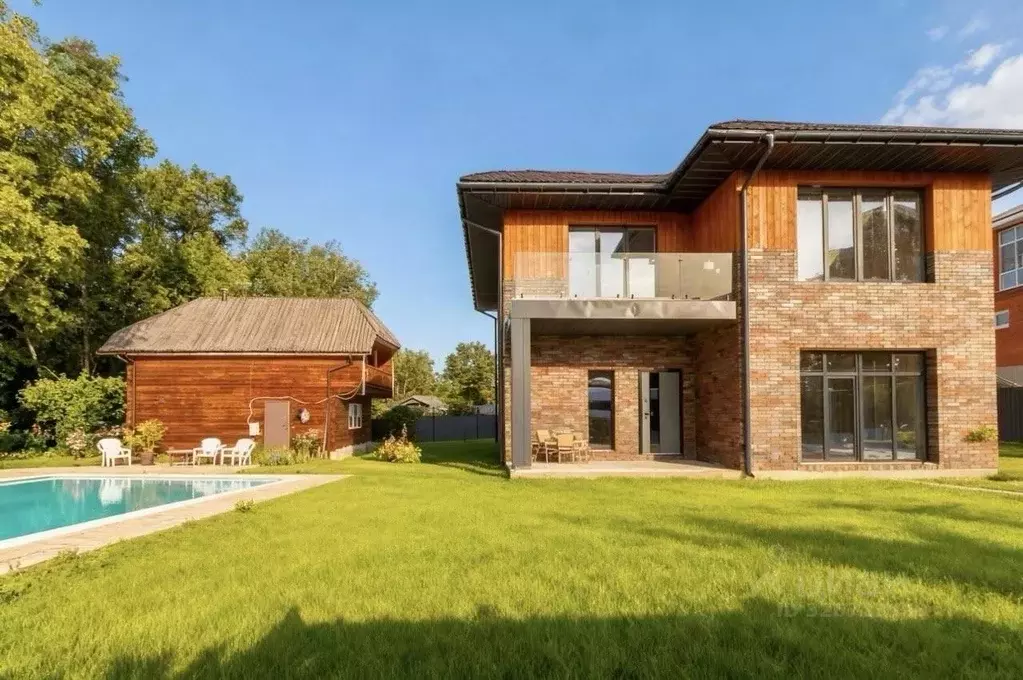 Коттедж в Иркутская область, Иркутский муниципальный округ, пос. ... - Фото 1