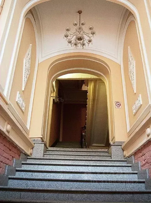 5-к кв. Москва Петровский пер., 1/30С1 (126.5 м) - Фото 0