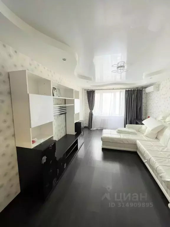 2-к кв. Московская область, Подольск Тепличная ул., 2 (65.0 м) - Фото 0