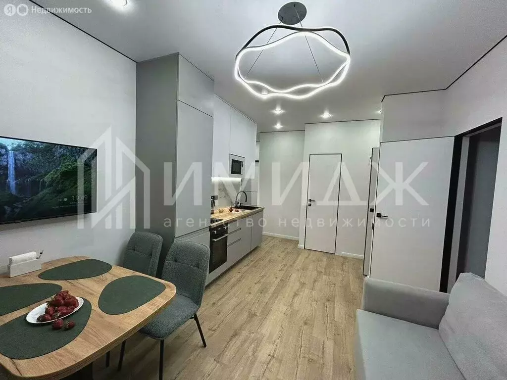 2-комнатная квартира: Сириус, улица Акаций, 34к2 (41 м) - Фото 0