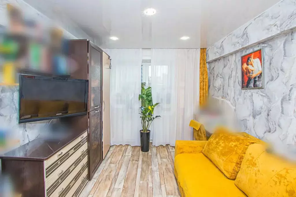 Студия Бурятия, Улан-Удэ 110-й мкр, 5 (29.9 м) - Фото 2