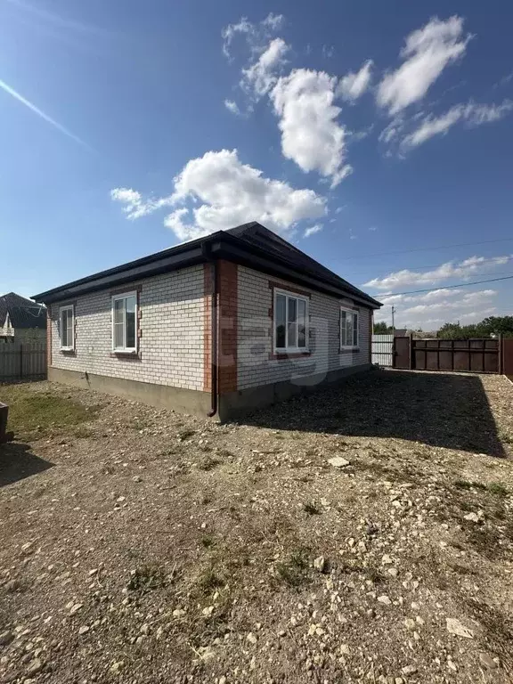 Дом в Ставропольский край, с. Грачевка ул. Крайняя, 1Б (97 м) - Фото 2