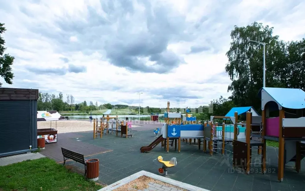 3-к кв. Калининградская область, Багратионовск ул. Утина, 5 (77.8 м) - Фото 0