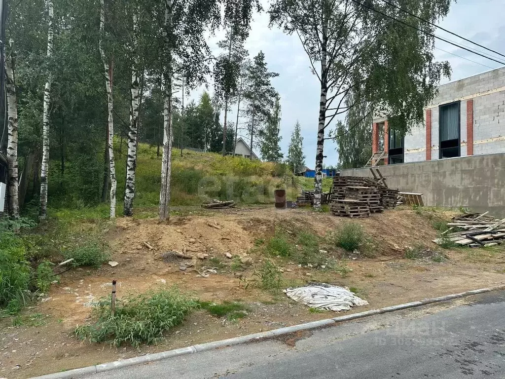 Участок в Ленинградская область, Всеволожский район, Бугровское ... - Фото 1