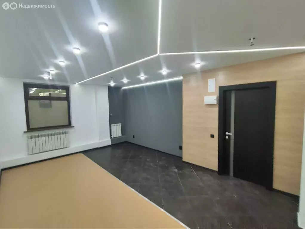 Офис (80 м) - Фото 1