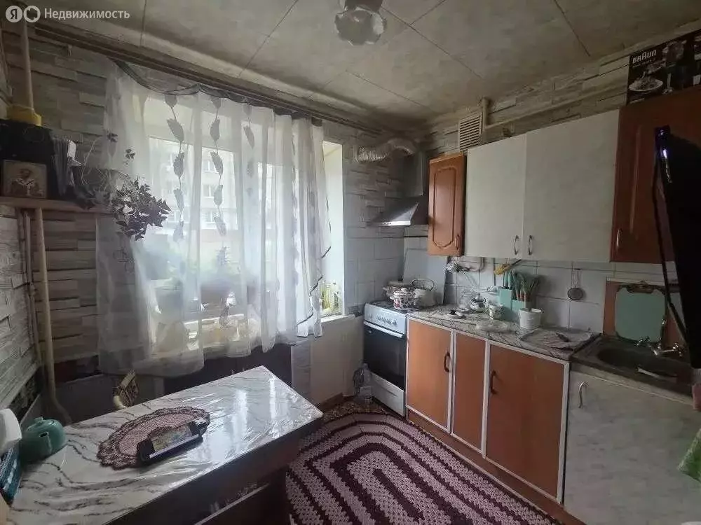 2-комнатная квартира: Губкин, улица Лазарева, 7 (44.3 м) - Фото 1