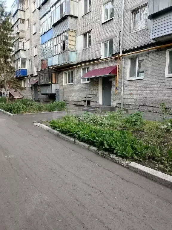 1-комнатная квартира: Курган, улица Коли Мяготина, 163А (30 м) - Фото 1