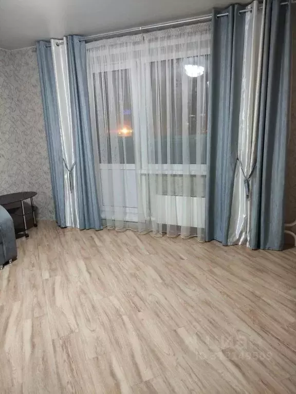 1-к кв. Красноярский край, Красноярск ул. Академика Киренского, 33 ... - Фото 0