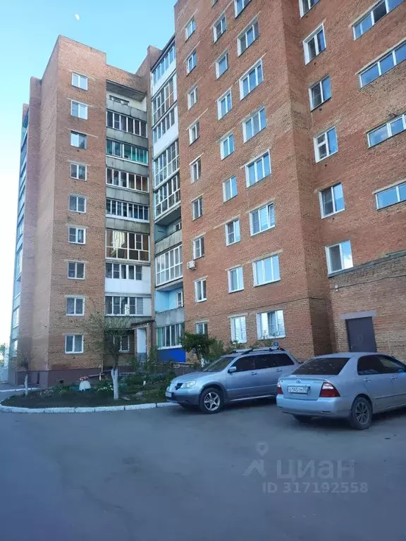 3-к кв. Омская область, Омск ул. 3-я Железнодорожная, 13 (62.5 м) - Фото 0