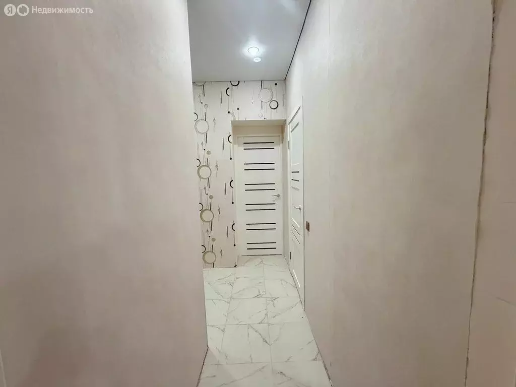 2-комнатная квартира: Оренбург, улица Озеленителей, 40 (55 м) - Фото 1