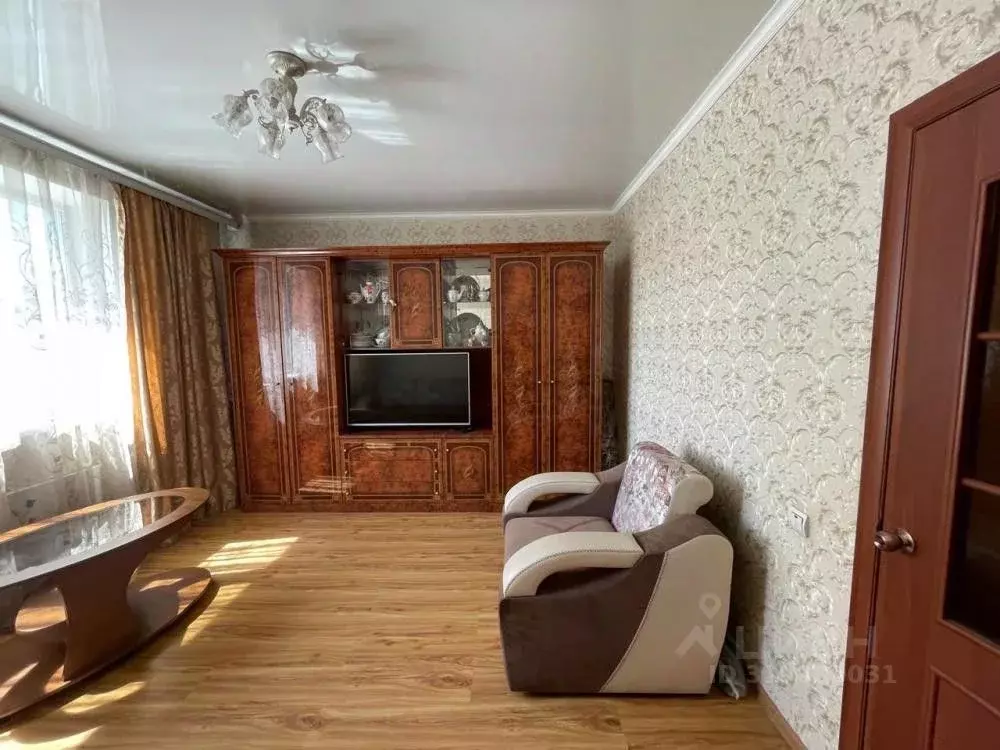 2-к кв. Хакасия, Абакан ул. Кирова, 107к1 (56.3 м) - Фото 1