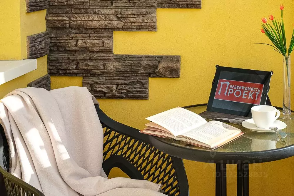 3-к кв. Омская область, Омск просп. Комарова, 21к2 (67.0 м) - Фото 2