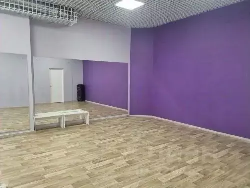 Помещение свободного назначения в Ленинградская область, Тельмана ... - Фото 1