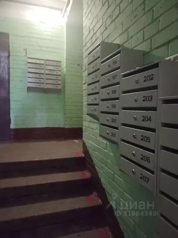 1-к кв. Санкт-Петербург ул. Генерала Симоняка, 17 (33.0 м) - Фото 0