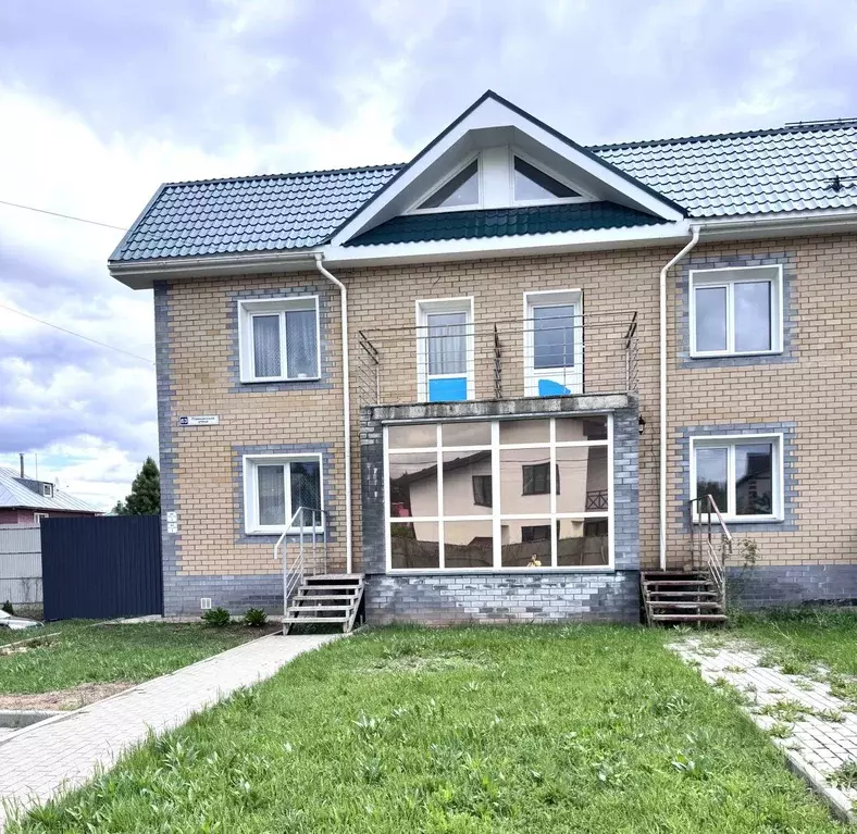 Таунхаус в Кировская область, Киров городской округ, с. Порошино ул. ... - Фото 1